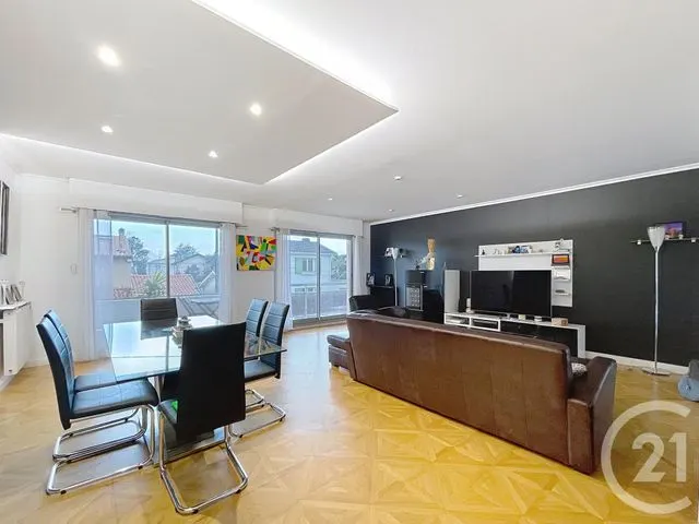Appartement à vendre à Bordeaux — CENTURY 21 Kadima