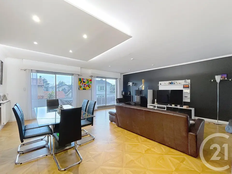 Appartement 4 pièces 106 m² à vendre à Bordeaux — photo 1