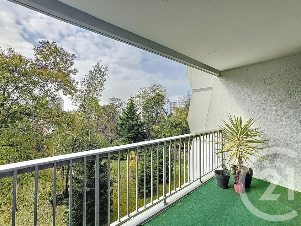 Appartement 2 pièces 40 m² à vendre à Bordeaux — photo 2