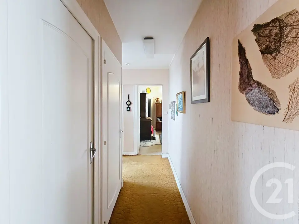 Appartement 4 pièces 73 m² à vendre à Bordeaux — photo 2