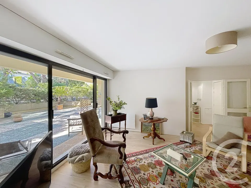 Appartement 3 pièces 71 m² à vendre à Bordeaux — photo 3