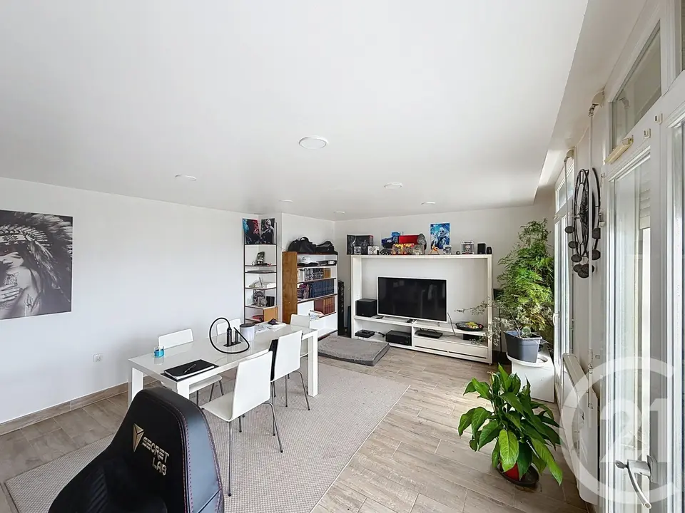 Appartement 4 pièces 70 m² à vendre à Bordeaux — photo 3