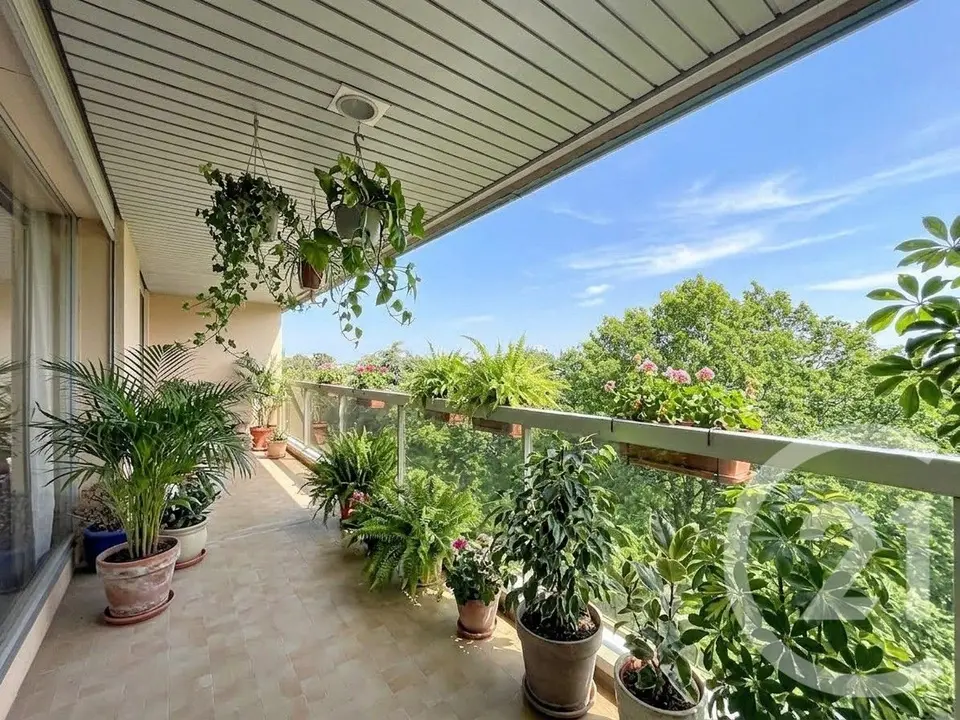 Appartement 5 pièces 147 m² · à Bordeaux · 147 m² · 525 000 €