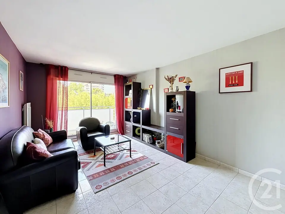 Appartement 2 pièces 48 m² à vendre à Bordeaux — photo 2