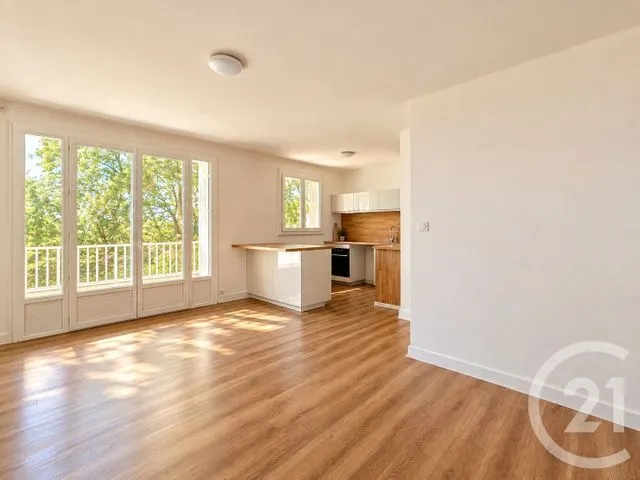 Appartement à vendre à Bordeaux — CENTURY 21 Kadima