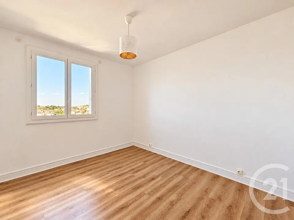 Appartement 4 pièces 68 m² à vendre à Bordeaux — photo 7