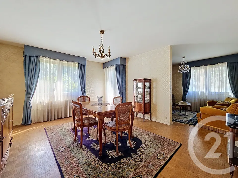 Appartement 3 pièces 77 m² à vendre à Bordeaux — photo 2