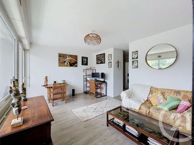 Appartement à vendre à Bordeaux — CENTURY 21 Kadima