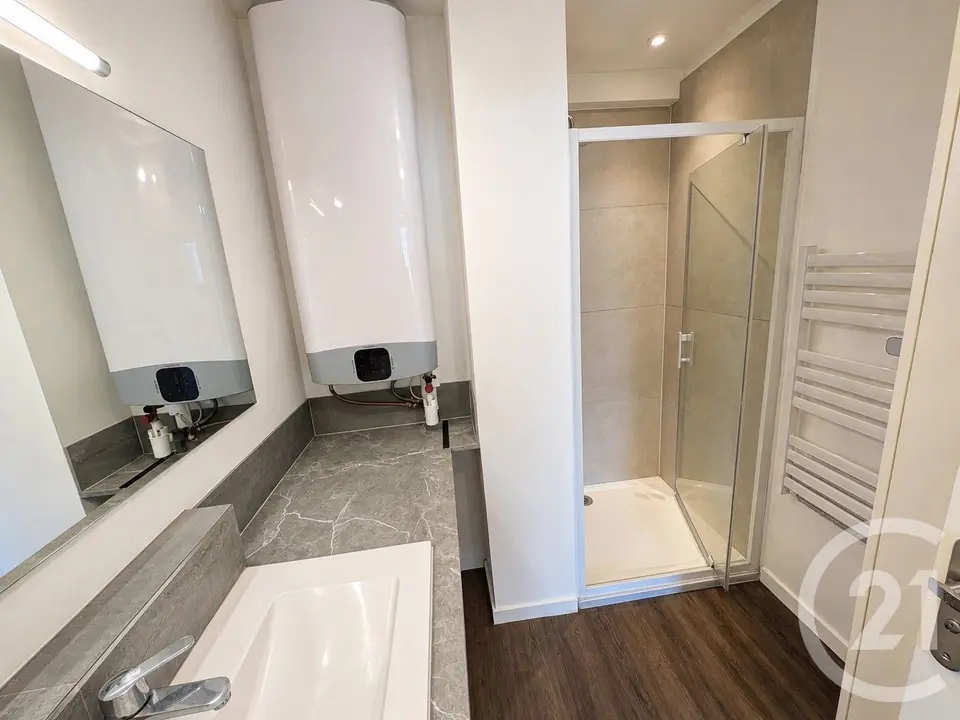 Appartement 4 pièces 66 m² à louer à Bordeaux — photo 2