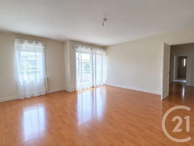 Appartement à louer à Bordeaux — CENTURY 21 Kadima