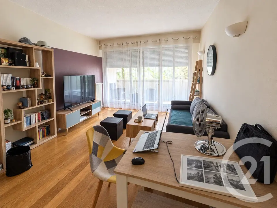Appartement 2 pièces 41 m² à louer à Bordeaux — photo 1