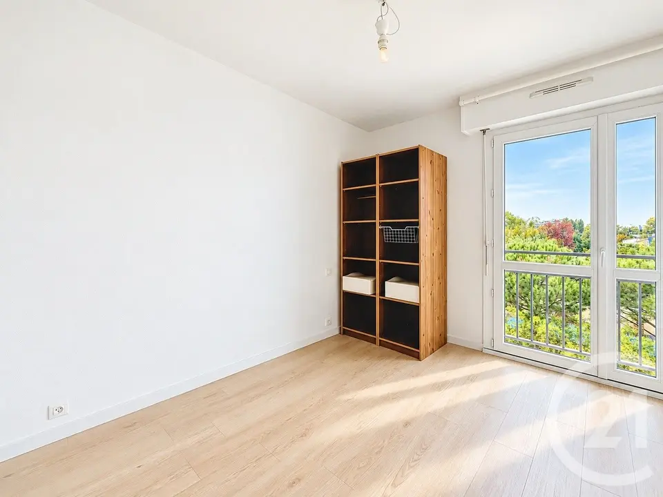 Appartement 4 pièces 75 m² à vendre à Bordeaux — photo 6