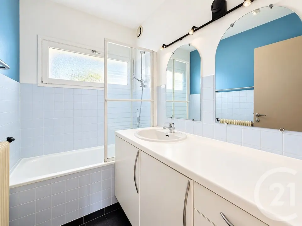 Appartement 4 pièces 75 m² à vendre à Bordeaux — photo 8