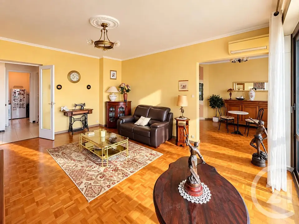 Appartement 4 pièces 101 m² à vendre à Bordeaux — photo 2