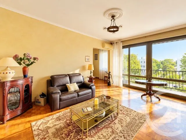 Appartement à vendre à Bordeaux — CENTURY 21 Kadima