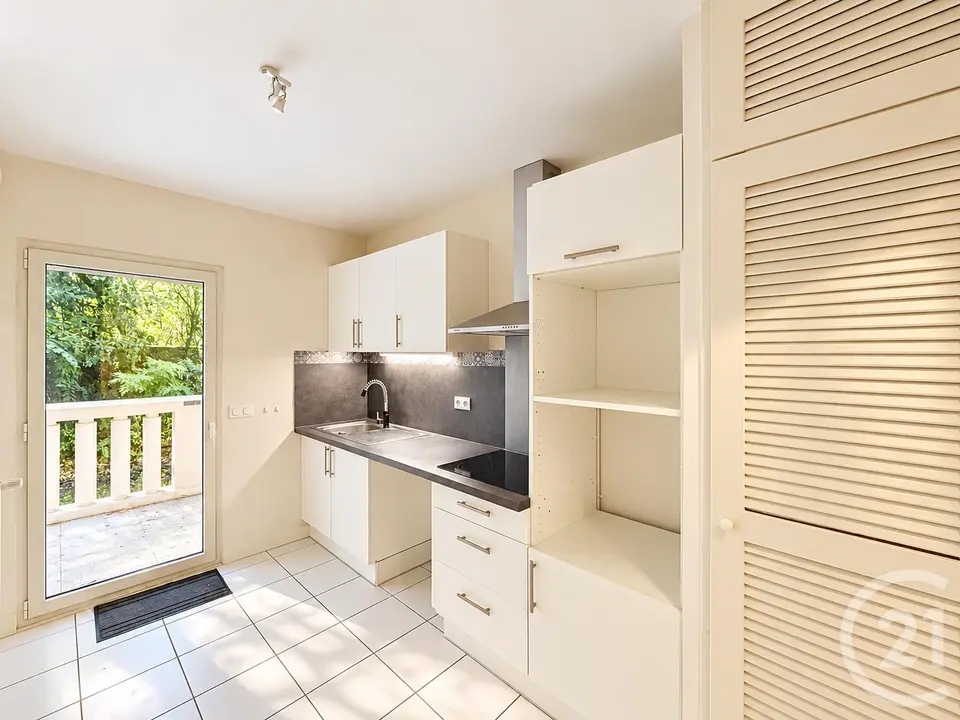 Appartement 3 pièces 67 m² à vendre à Bordeaux — photo 3