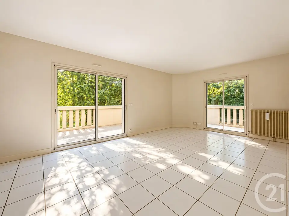 Appartement 3 pièces 67 m² à vendre à Bordeaux — photo 2