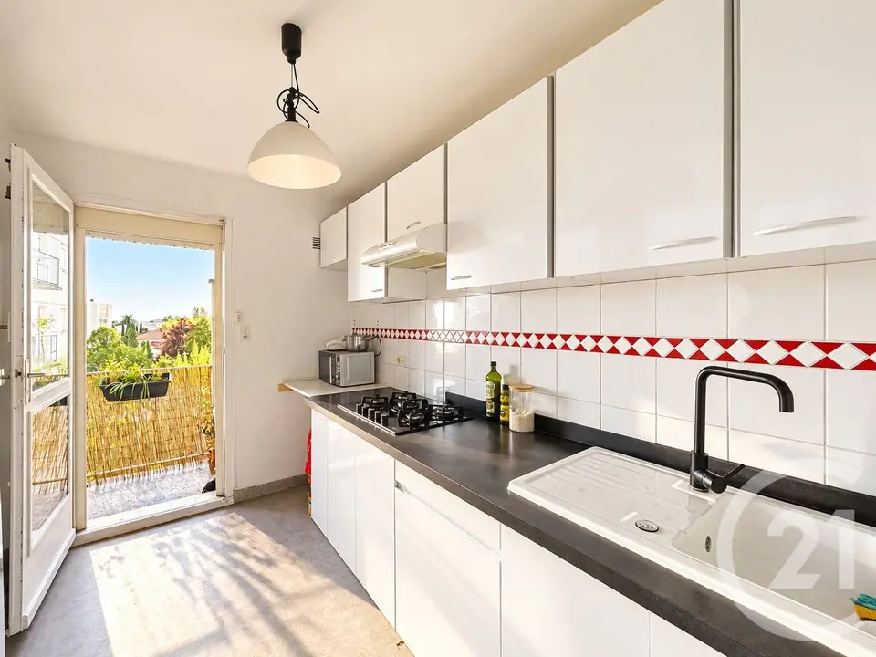 Appartement 3 pièces 68 m² à vendre à Bordeaux — photo 4