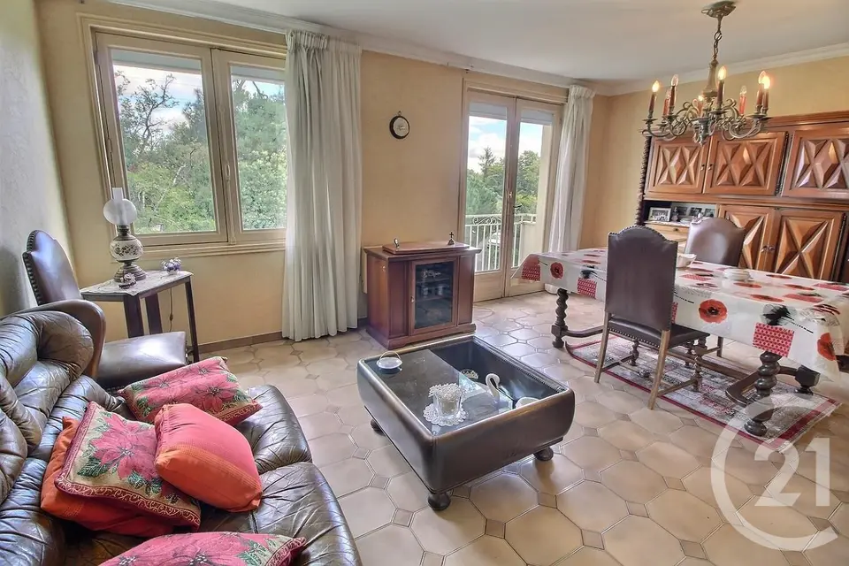 Appartement 3 pièces 61 m² à vendre à Bordeaux — photo 2