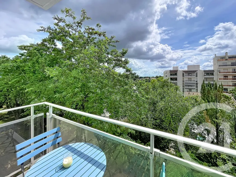 Appartement 4 pièces 73 m² à vendre à Bordeaux — photo 4
