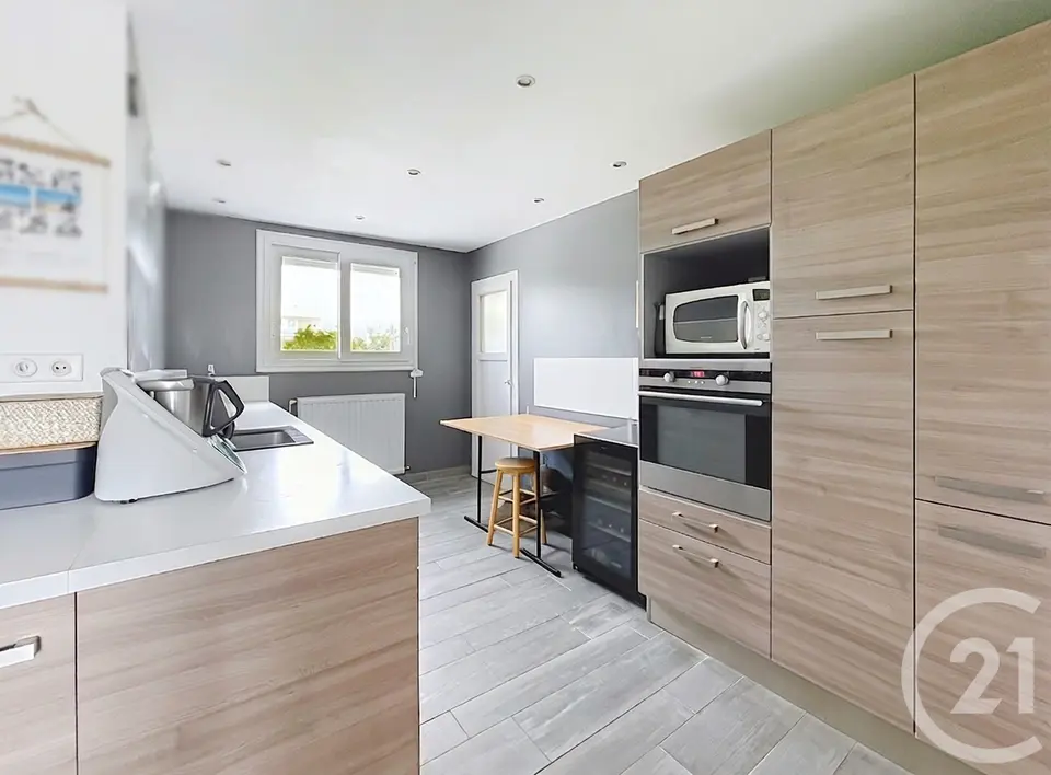 Appartement 4 pièces 73 m² à vendre à Bordeaux — photo 2