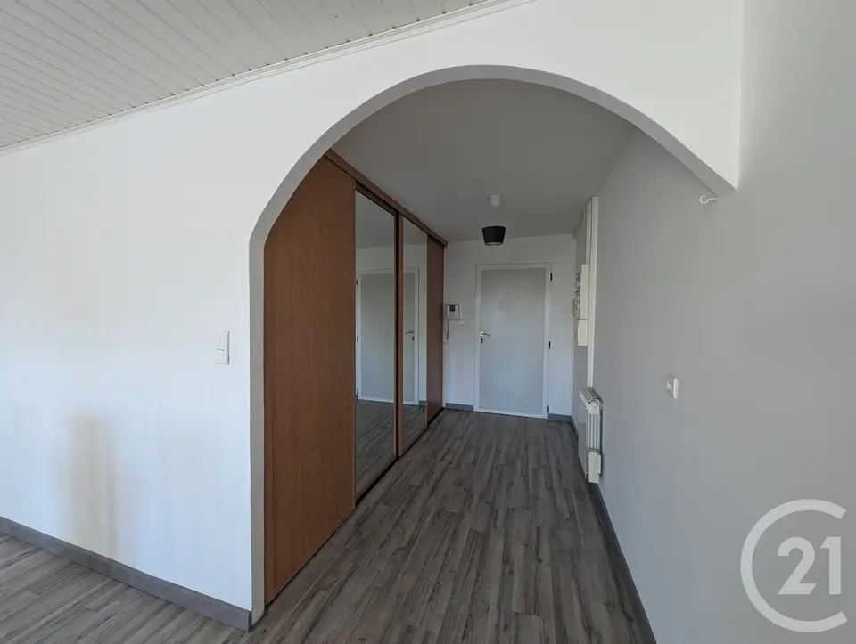 Appartement 3 pièces 76 m² à louer au Taillan-Médoc — photo 2