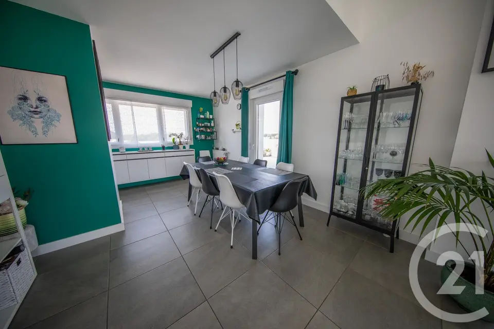 Appartement 4 pièces 102 m² à vendre à Parempuyre — photo 2