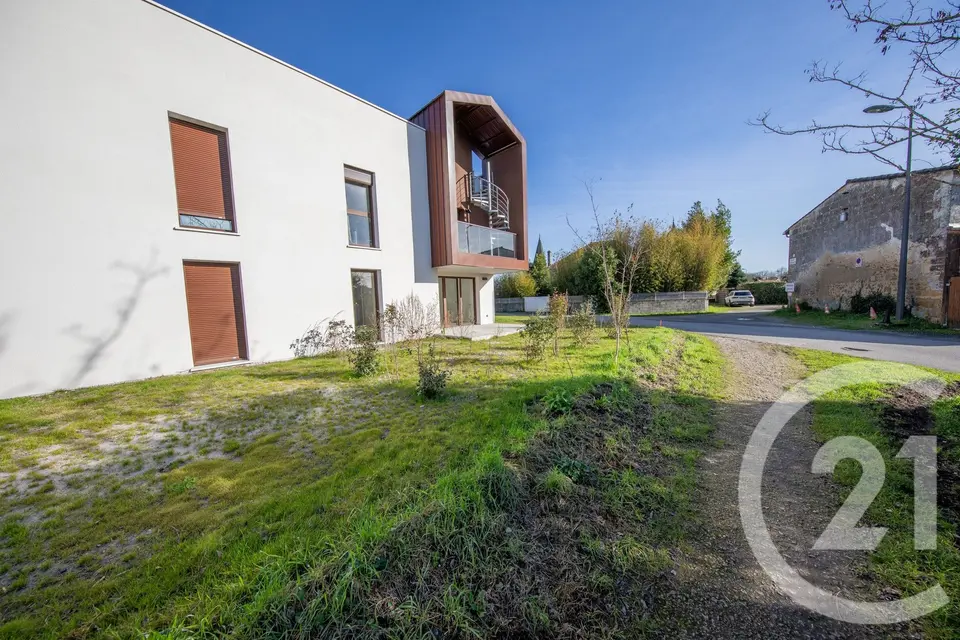 Appartement 5 pièces 84 m² à vendre à Saint-Médard-en-Jalles — photo 2