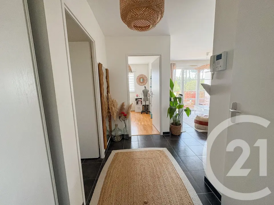 Appartement 3 pièces 56 m² à vendre à Saint-Médard-en-Jalles — photo 2