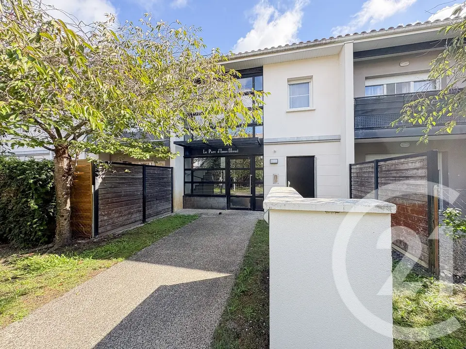 Appartement 3 pièces 56 m² à vendre à Saint-Médard-en-Jalles — photo 1