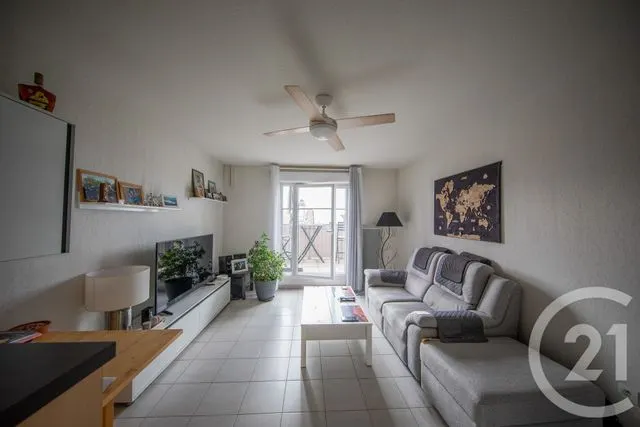 Appartement à vendre à Saint-Médard-en-Jalles — CENTURY 21 Kadima