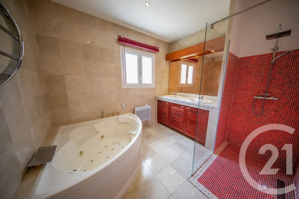 Maison 5 pièces 134 m² à vendre à Avensan — photo 8