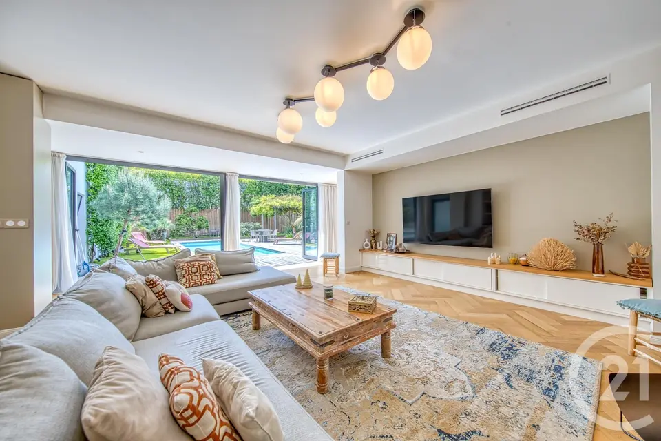 Maison 8 pièces 280 m² à vendre à Bordeaux — photo 3