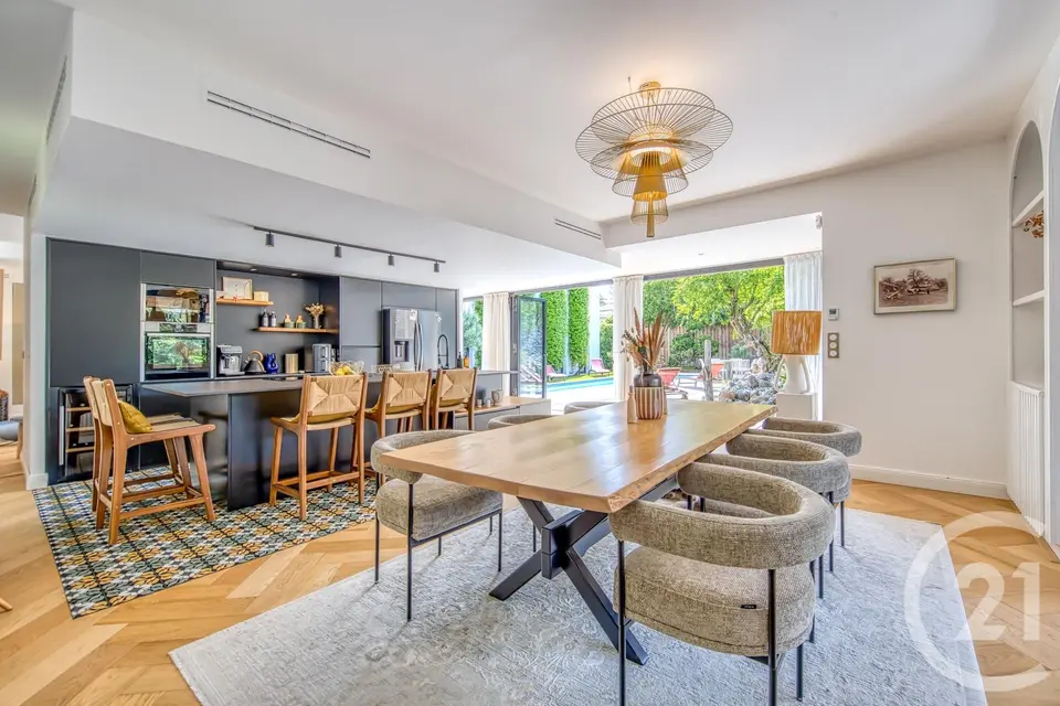 Maison 8 pièces 280 m² à vendre à Bordeaux — photo 4