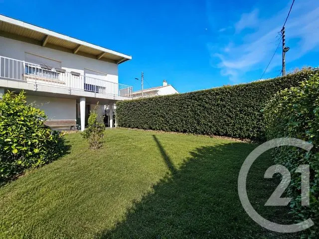 Maison à vendre à Bordeaux — CENTURY 21 Kadima