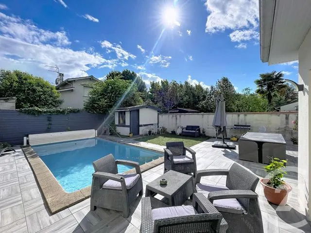 Maison à vendre à Bordeaux — CENTURY 21 Kadima