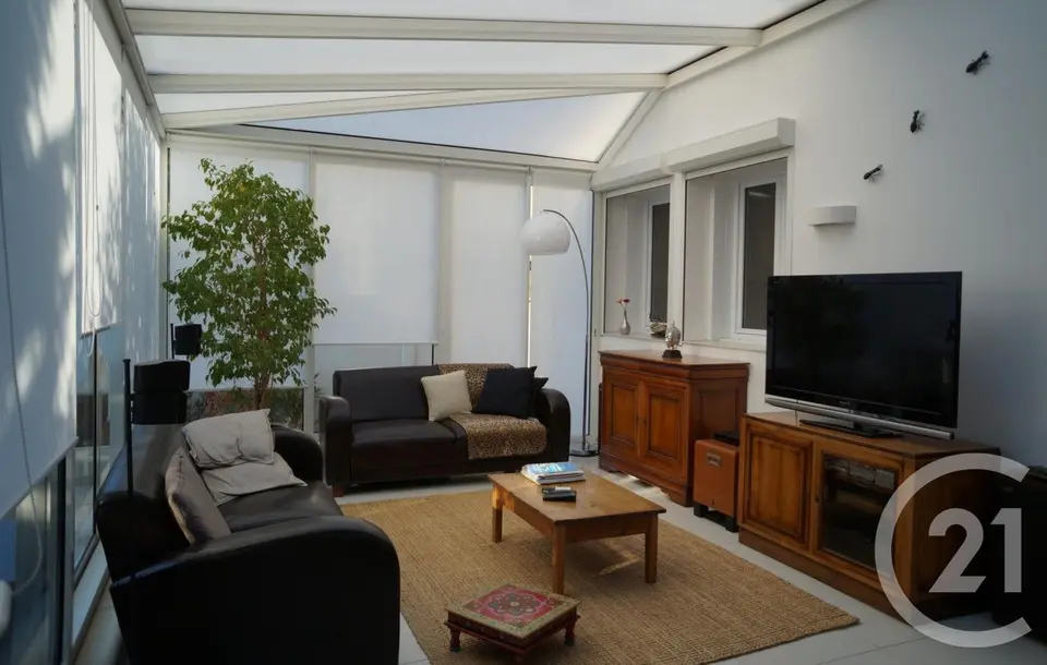 Maison 3 pièces 84 m² à louer à Bordeaux — photo 2