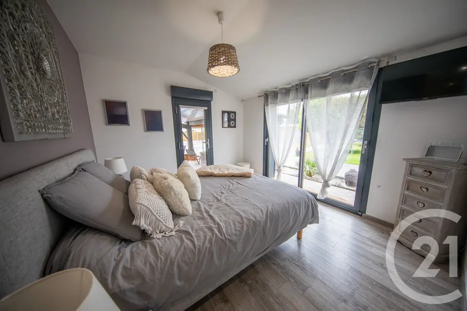 Maison 7 pièces 197 m² à vendre à Brach — photo 7