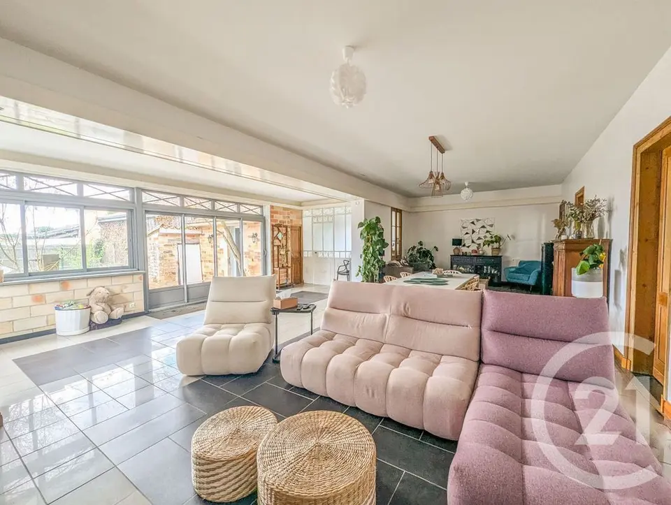 Maison 4 pièces 182 m² à louer à Brach — photo 3