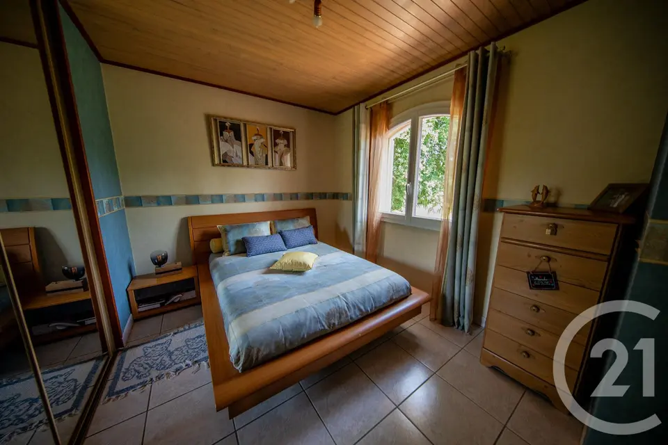 Maison 10 pièces 222 m² à vendre au Pian-Médoc — photo 14