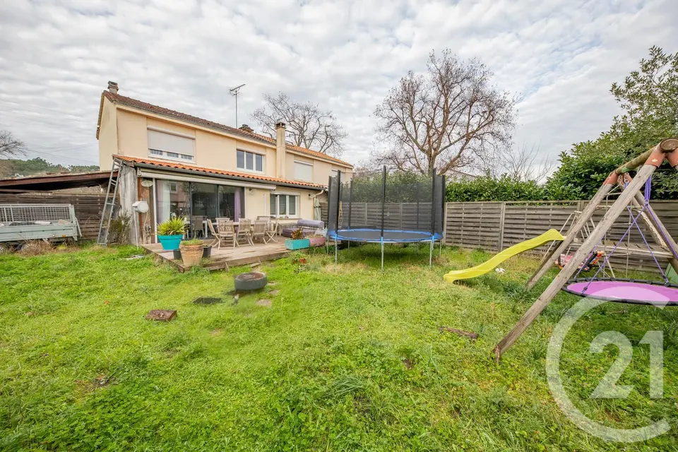Maison 6 pièces 107 m² à vendre au Taillan-Médoc — photo 1