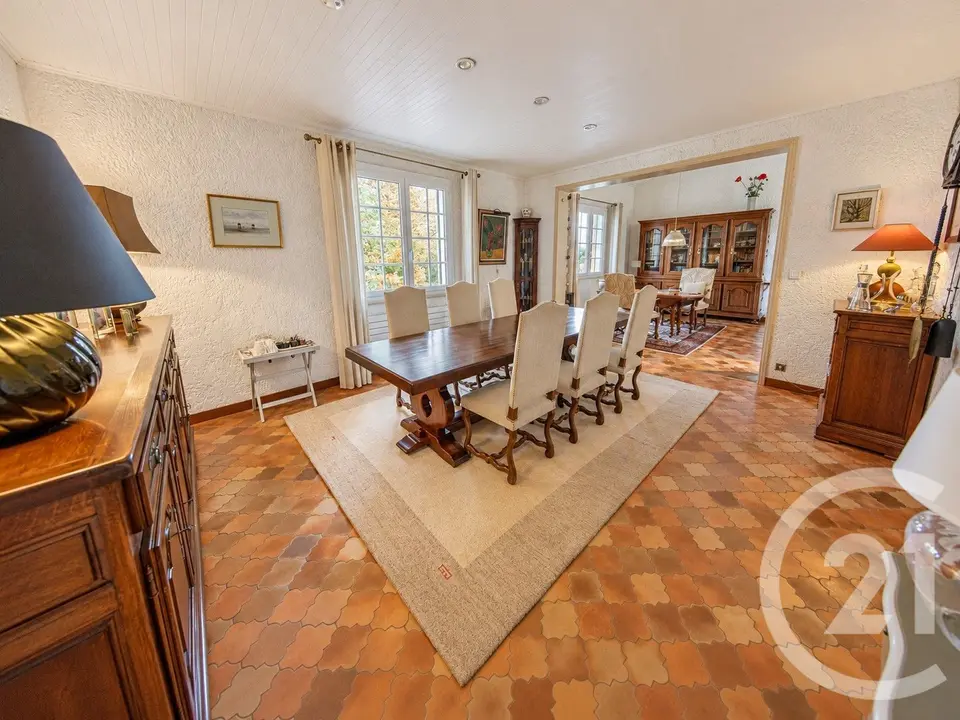 Maison 7 pièces 154 m² à vendre à Saint-Aubin-de-Médoc — photo 4