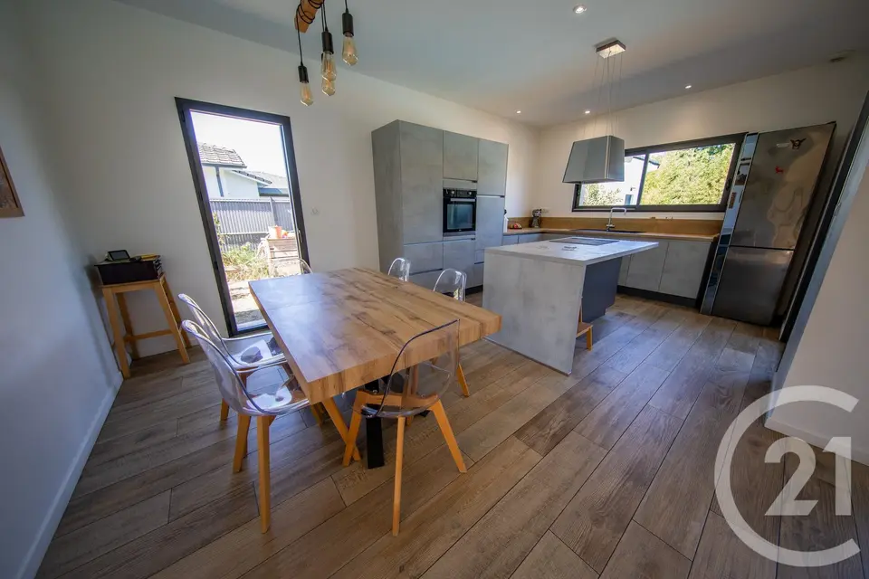 Maison 7 pièces 144 m² à vendre à Saint-Aubin-de-Médoc — photo 5