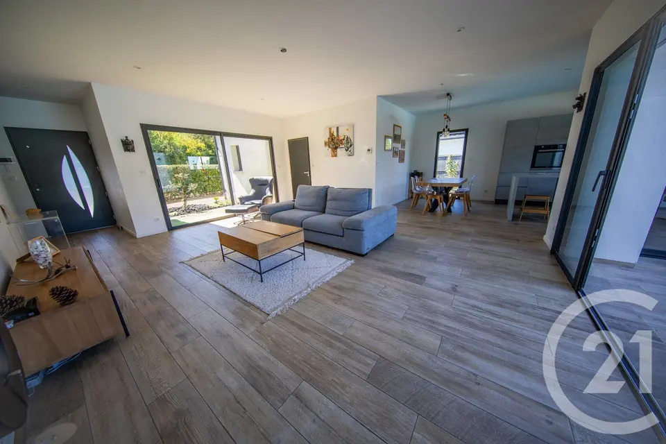 Maison 7 pièces 144 m² à vendre à Saint-Aubin-de-Médoc — photo 3