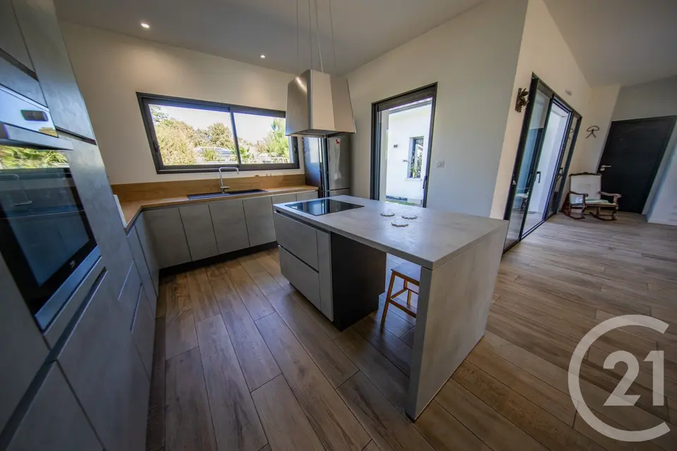 Maison 7 pièces 144 m² à vendre à Saint-Aubin-de-Médoc — photo 8