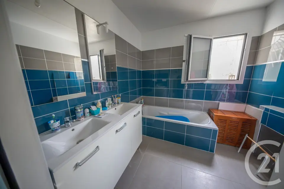 Maison 7 pièces 135 m² à vendre à Saint-Aubin-de-Médoc — photo 9