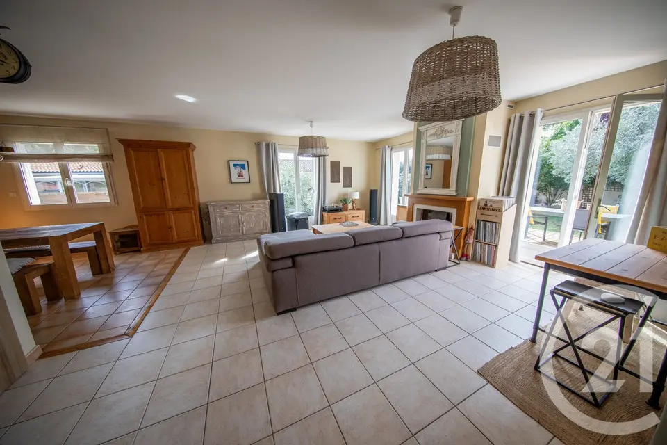 Maison 7 pièces 157 m² à vendre à Saint-Médard-en-Jalles — photo 5