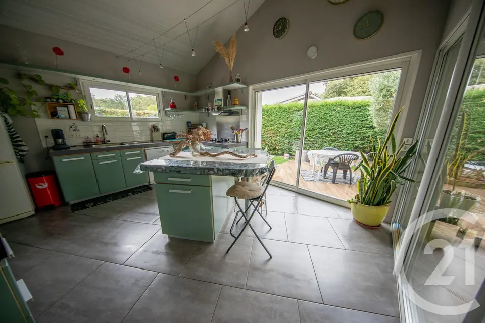 Maison 7 pièces 203 m² à vendre à Saint-Médard-en-Jalles — photo 6