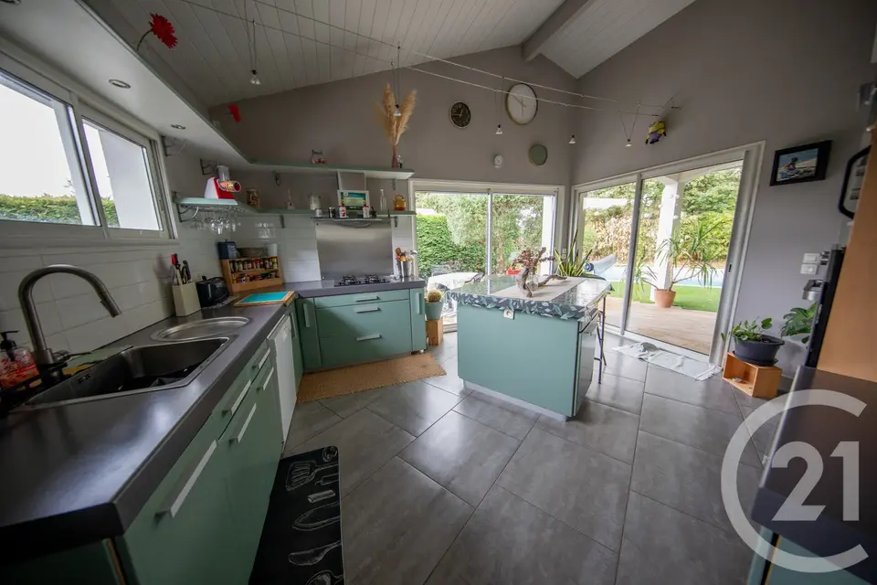 Maison 7 pièces 203 m² à vendre à Saint-Médard-en-Jalles — photo 5