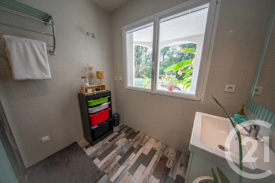 Maison 7 pièces 203 m² à vendre à Saint-Médard-en-Jalles — photo 11